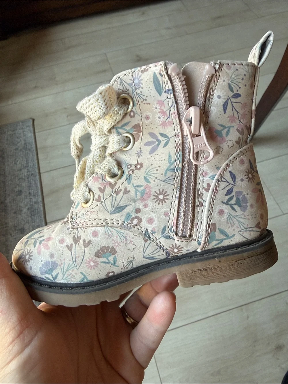 Cat & Jack Floral Lace-Up Kids Boots in Light Pink and Cream